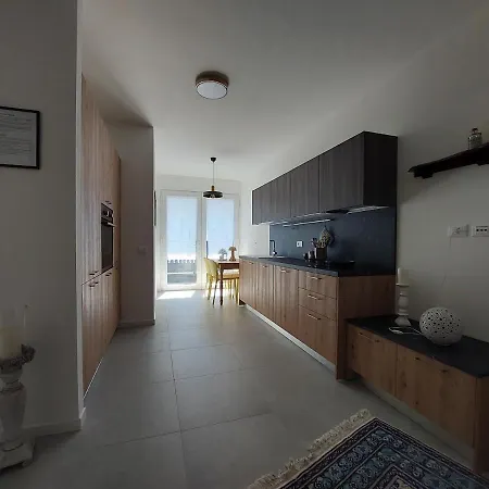 Lejlighed Casa Lidia *